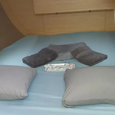 보트호텔 Le Reve Du Large